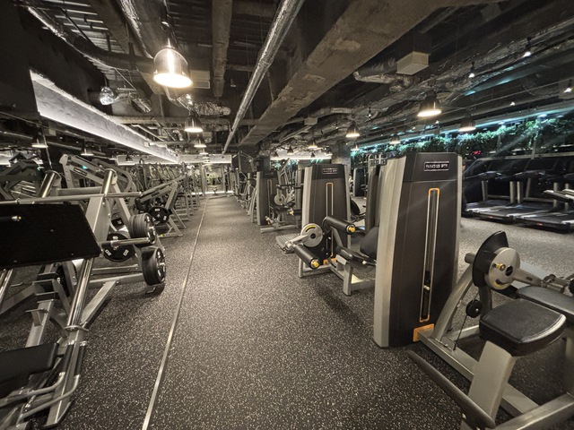 パラダイス大手町 ジム