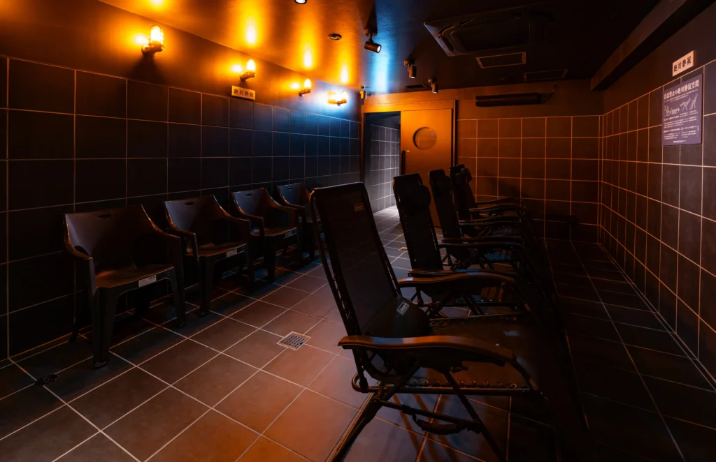 SHIAGARU SAUNA 神田×秋葉原店のしあがるーむ（内気浴スペース）